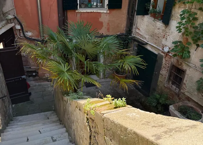 Cà Del Traghetto